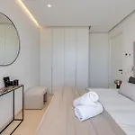 Vacation I Velazquez, Newly-built, Location In Marbella, 150m To The Beach, Heated Pool, Golden Mile, Bbq, World-class Dining