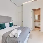 Vacation I Velazquez, Newly-built, Location In Marbella, 150m To The Beach, Heated Pool, Golden Mile, Bbq, World-class Dining Villa Marbella