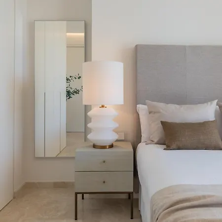 Villa Vacation I Velazquez, 150m To The Beach, Heated Pool, Golden Mile Marbellac