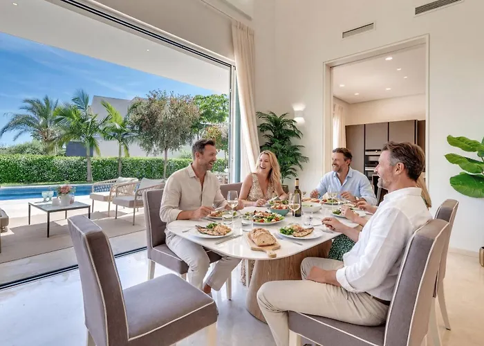 Vacation I Velazquez, 150m To The Beach, Heated Pool, Golden Mile * Marbella